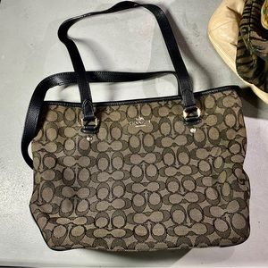 Pre-owned Coach black & grey logo purse